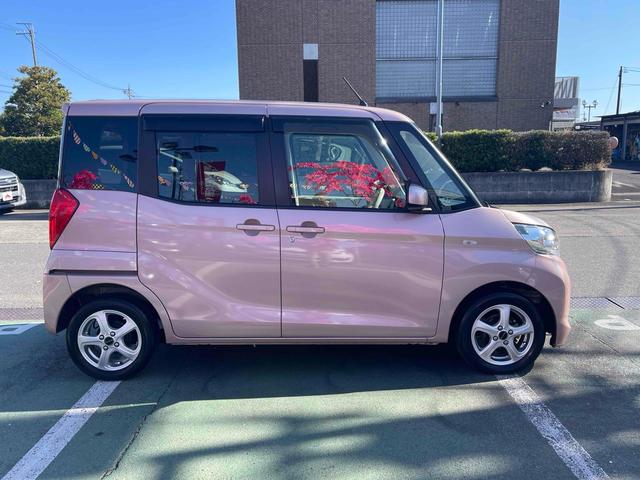 ｅＫスペース Ｅ　ｅ－アシスト　ＥＴＣ　バックカメラ　両側スライドドア　ナビ　ＴＶ　衝突被害軽減システム　キーレスエントリー　アイドリングストップ　電動格納ミラー　ベンチシート　ＣＶＴ　ＡＢＳ　ＥＳＣ　ＣＤ　ＤＶＤ再生（15枚目）