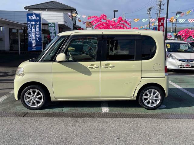 タント Ｘスペシャル　ＥＴＣ　スライドドア　キーレスエントリー　ベンチシート　ＣＶＴ　盗難防止システム　ＡＢＳ　ＣＤ　アルミホイール　衝突安全ボディ　エアコン　パワーステアリング　パワーウィンドウ　運転席エアバッグ（19枚目）