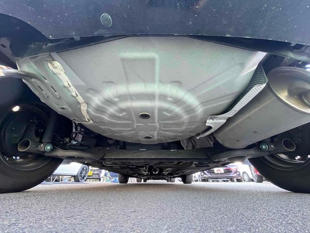 ノート Ｘ　ＤＩＧ－Ｓ　ＥＴＣ　バックカメラ　ナビ　ＴＶ　レーンアシスト　オートライト　スマートキー　アイドリングストップ　電動格納ミラー　ＣＶＴ　盗難防止システム　衝突安全ボディ　ＡＢＳ　ＥＳＣ　ＣＤ　ＤＶＤ再生　ＵＳＢ（24枚目）