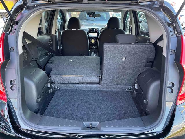 ノート Ｘ　ＤＩＧ－Ｓ　ＥＴＣ　バックカメラ　ナビ　ＴＶ　レーンアシスト　オートライト　スマートキー　アイドリングストップ　電動格納ミラー　ＣＶＴ　盗難防止システム　衝突安全ボディ　ＡＢＳ　ＥＳＣ　ＣＤ　ＤＶＤ再生　ＵＳＢ（26枚目）