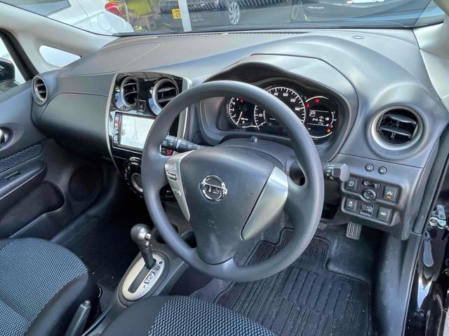 ノート Ｘ　ＤＩＧ－Ｓ　ＥＴＣ　バックカメラ　ナビ　ＴＶ　レーンアシスト　オートライト　スマートキー　アイドリングストップ　電動格納ミラー　ＣＶＴ　盗難防止システム　衝突安全ボディ　ＡＢＳ　ＥＳＣ　ＣＤ　ＤＶＤ再生　ＵＳＢ（38枚目）