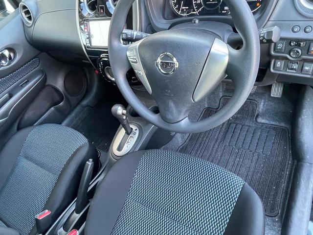 ノート Ｘ　ＤＩＧ－Ｓ　ＥＴＣ　バックカメラ　ナビ　ＴＶ　レーンアシスト　オートライト　スマートキー　アイドリングストップ　電動格納ミラー　ＣＶＴ　盗難防止システム　衝突安全ボディ　ＡＢＳ　ＥＳＣ　ＣＤ　ＤＶＤ再生　ＵＳＢ（39枚目）