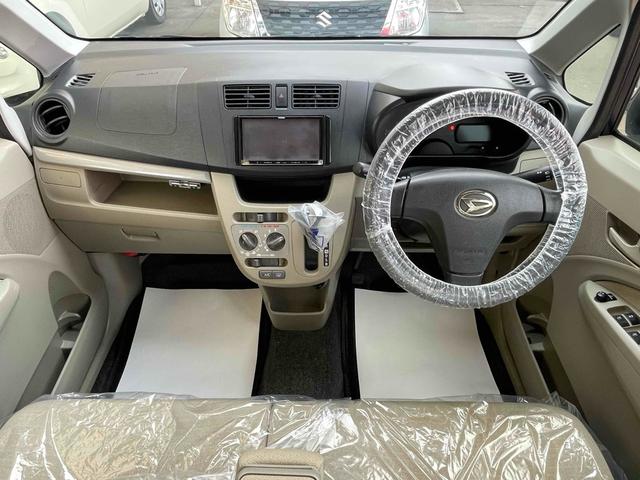 ムーヴ Ｌ　ＳＡ　ＥＴＣ　ナビ　ＴＶ　衝突被害軽減システム　キーレスエントリー　アイドリングストップ　ベンチシート　ＣＶＴ　盗難防止システム　ＡＢＳ　ＥＳＣ　ＣＤ　ＤＶＤ再生　衝突安全ボディ（3枚目）