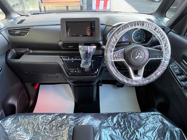 eKクロススペース G プラスエディション レンタカーアップ ETC 全周囲カメラ 両側電動スライドドア ナビ TV クリアランスソナー レーンアシスト 衝突被害軽減システム オートライト LEDヘッドランプ スマートキー アイドリングストップ(3枚目)