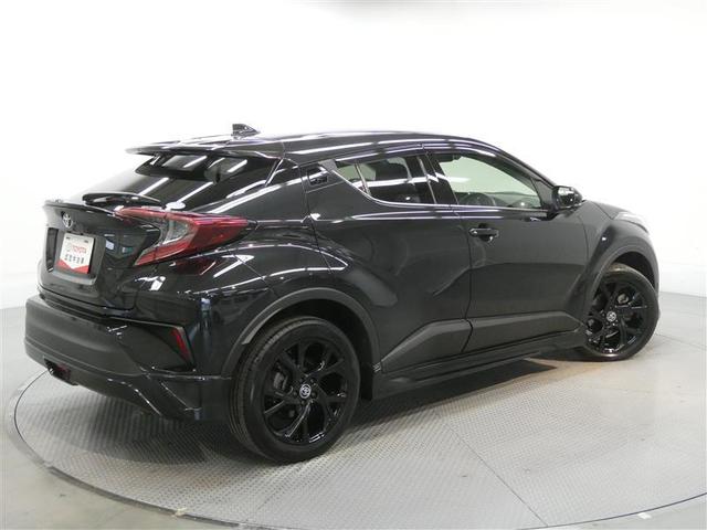 Ｃ－ＨＲ Ｇ－Ｔ　モード　ネロ　４ＷＤ　ナビ＆ＴＶ　メモリーナビ　フルセグ　バックカメラ　ＤＶＤ再生　衝突被害軽減システム　ＥＴＣ　スマートキー　ＬＥＤヘッドランプ　フルエアロ　オートクルーズコントロール　寒冷地　キーレス　ＣＤ（5枚目）