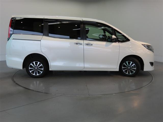 エスクァイア Gi プレミアムパッケージ ブラックテーラード 4WD ナビ&TV 両側電動スライド メモリーナビ フルセグ バックカメラ DVD再生 ミュージックプレイヤー接続可 衝突被害軽減システム ETC 3列シート スマートキー LEDヘッドランプ 寒冷地(22枚目)