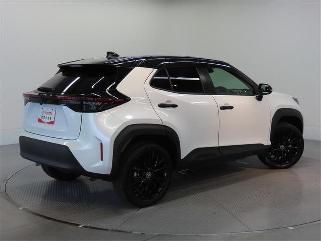 ヤリスクロス ハイブリッドZ ウルバーノ 4WD ハイブリッド ナビ&TV メモリーナビ フルセグ バックカメラ ミュージックプレイヤー接続可 衝突被害軽減システム ETC 電動シート スマートキー LEDヘッドランプ アイドリングストップ(6枚目)