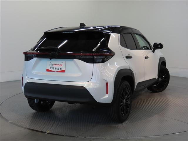 ヤリスクロス ハイブリッドZ ウルバーノ 4WD ハイブリッド ナビ&TV メモリーナビ フルセグ バックカメラ ミュージックプレイヤー接続可 衝突被害軽減システム ETC 電動シート スマートキー LEDヘッドランプ アイドリングストップ(7枚目)