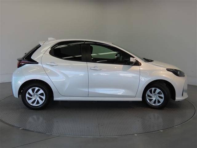 ヤリス ハイブリッドＧ　ハイブリッド　メモリーナビ　バックカメラ　ミュージックプレイヤー接続可　衝突被害軽減システム　ＥＴＣ　スマートキー　アイドリングストップ　オートクルーズコントロール　キーレス（22枚目）