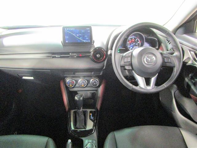 XD ツーリング 社外SDナビ ブルートゥース&USB機能 バックカメラ ETC車載器 LEDオートヘッドライト スマートシティーブレーキサポート クルーズコントロール ブラインドスポットモニター 純正18インチアルミ(10枚目)