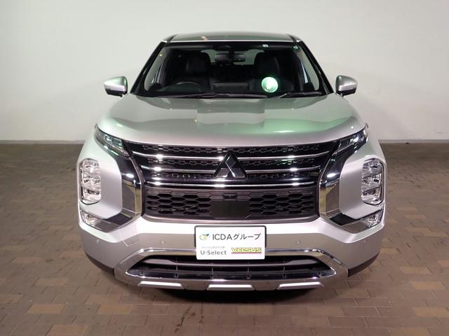 アウトランダーＰＨＥＶ Ｇ　４ＷＤ　純正９インチメモリーナビ　フルセグＴＶ　ブルートゥース　全方位モニター　コンビシート　シート＆ステアリングヒーター　ＬＥＤオートライト　車線逸脱　前方衝突防止　７人乗り　禁煙車　スマートキー（28枚目）