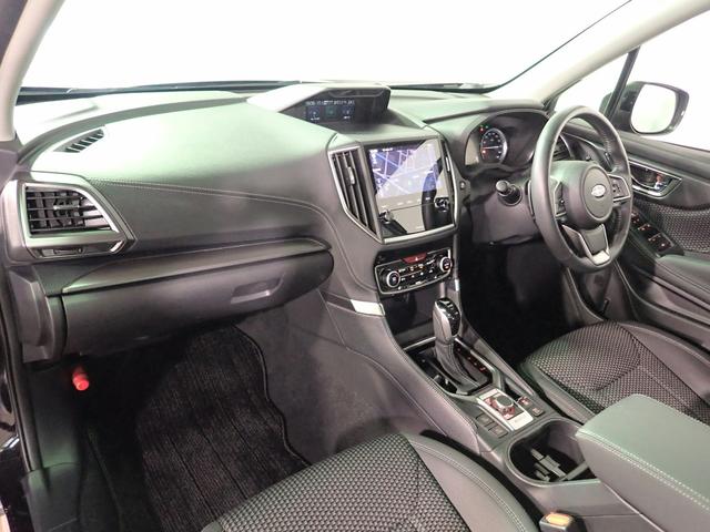 ◆三重県最大級の大型屋内中古車センター♪ヴァーサス鈴鹿店です♪オールジャンルの展示車が盛り沢山です♪在庫の無い車両のオーダーも受け付けます♪電話→０５９−３８４−５０５０までお問合せ下さい◆