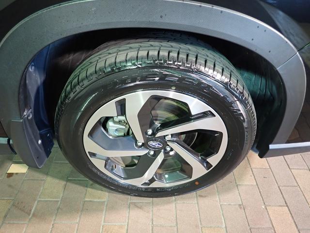 ◆三重県最大級の大型屋内中古車センター♪ヴァーサス鈴鹿店です♪オールジャンルの展示車が盛り沢山です♪在庫の無い車両のオーダーも受け付けます♪電話→０５９−３８４−５０５０までお問合せ下さい◆