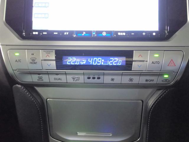 ランドクルーザープラド TX Lパッケージ 社外9型メモリーナビ フルセグTV CD&DVD再生 ブルートゥース アップルカープレイ対応 バックカメラ ETC サンルーフ 黒革シート Sヒーター&ベンチレーター 7人乗り ワンオーナー 禁煙車(16枚目)