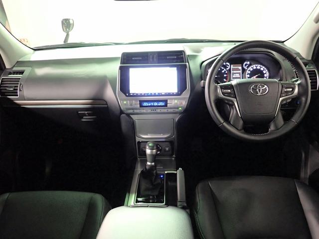 ランドクルーザープラド TX Lパッケージ 社外9型メモリーナビ フルセグTV CD&DVD再生 ブルートゥース アップルカープレイ対応 バックカメラ ETC サンルーフ 黒革シート Sヒーター&ベンチレーター 7人乗り ワンオーナー 禁煙車(19枚目)