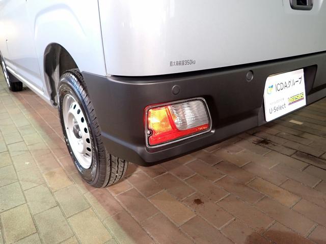 ハイゼットカーゴ DX スマートアシスト 衝突警報装置ブレーキ 両側スライドドア オートライト オートハイビーム パーキングセンサー プライバシーガラス 禁煙車 キーレスエントリー(22枚目)