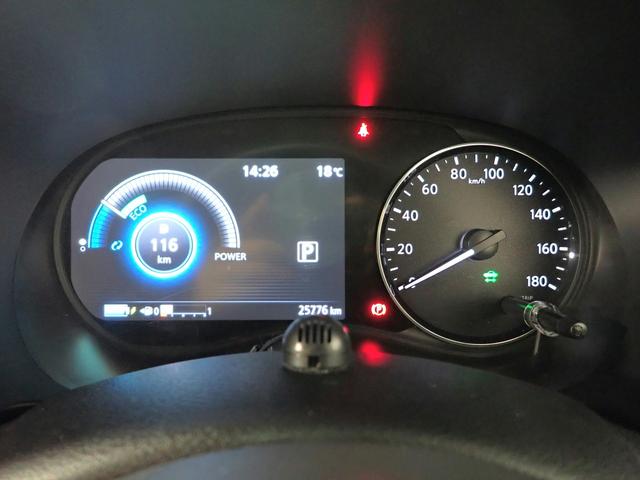 キックス Ｘ　純正９インチＳＤナビ　フルセグＴＶ　ＣＤ＆ＤＶＤ再生　ブルートゥース　アラウンドビューモニター　プロパイロット　ＥＴＣ車載器　ハーフレザーＳ　ステアリング＆シートヒーター　ＬＥＤ　ワンオーナー　禁煙車（18枚目）