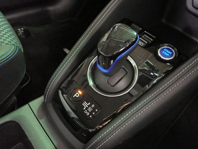 キックス Ｘ　純正９インチＳＤナビ　フルセグＴＶ　ＣＤ＆ＤＶＤ再生　ブルートゥース　アラウンドビューモニター　プロパイロット　ＥＴＣ車載器　ハーフレザーＳ　ステアリング＆シートヒーター　ＬＥＤ　ワンオーナー　禁煙車（19枚目）