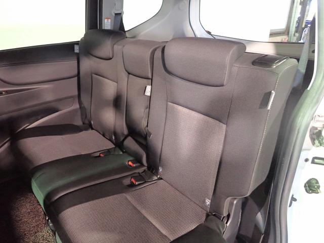 シエンタ ハイブリッド　ファンベースＧ　純正ＳＤナビ　ワンセグＴＶ　ＣＤ再生　ブルートゥース　パノラマビューモニター　ＥＴＣ車載器　両側電動スライドドア　ＬＥＤオートライト　セーフティセンス　ドラレコ　禁煙車　スマートキー（24枚目）