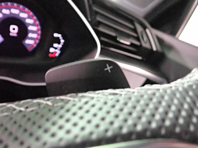 Ｑ３スポーツバック ３５ＴＦＳＩ　Ｓライン　ブラックスタイリング　純正メモリーナビ　フルセグＴＶ　ブルートゥース　全方位モニター　ＥＴＣ２．０　黒レザーシート　シートヒーター　ＬＥＤオートライト　ドラレコ　禁煙車　スマートキー（12枚目）