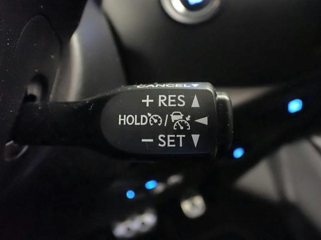 C-HR S GRスポーツ 純正8インチメモリーナビ フルセグTV ブルートゥース バックカメラ ETC車載器 専用ハーフレザーシート LEDオートライト レーダークルーズ ブラインドスポットM ワンオーナー スマートキー(10枚目)