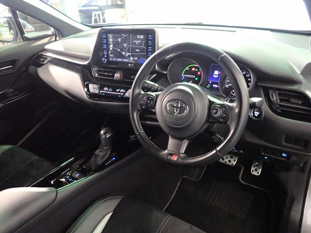 C-HR S GRスポーツ 純正8インチメモリーナビ フルセグTV ブルートゥース バックカメラ ETC車載器 専用ハーフレザーシート LEDオートライト レーダークルーズ ブラインドスポットM ワンオーナー スマートキー(20枚目)