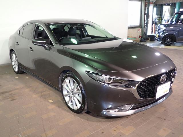 ◆三重県最大級の大型屋内中古車センター♪ヴァーサス鈴鹿店です♪オールジャンルの展示車が盛り沢山です♪在庫の無い車両のオーダーも受け付けます♪電話→０５９－３８４－５０５０までお問合せ下さい◆