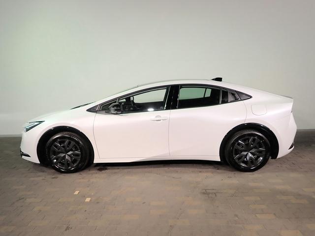 プリウス Ｚ　ＰＨＥＶ　純正ナビ　フルセグＴＶ　ブルートゥース　全方位モニター　パノラマルーフ　黒レザーシート　シートヒーター＆ベンチレーター　ＬＥＤオート　デジタルインナーＭ　ワンオーナー　禁煙車　スマートキー（27枚目）