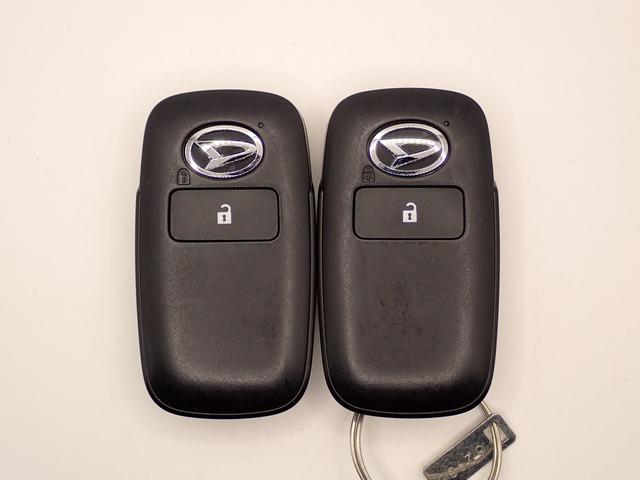 タフト X 届出済未使用車 4WD ナビ装着用アップグレードパッケージ バックカメラ スカイフィールドトップ スマートアシスト パーキングセンサー LEDオートライト オートハイビーム 電格ミラー スマートキー(7枚目)