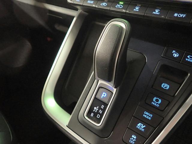ノア ハイブリッドS-Z 純正コネクトナビ フルセグTV ブルートゥース 全方位モニター ETC車載器 両側電動スライドドア ハーフレザーS シートヒーター レーダークルーズC LEDオート ワンオーナー 禁煙車 スマートキー(19枚目)