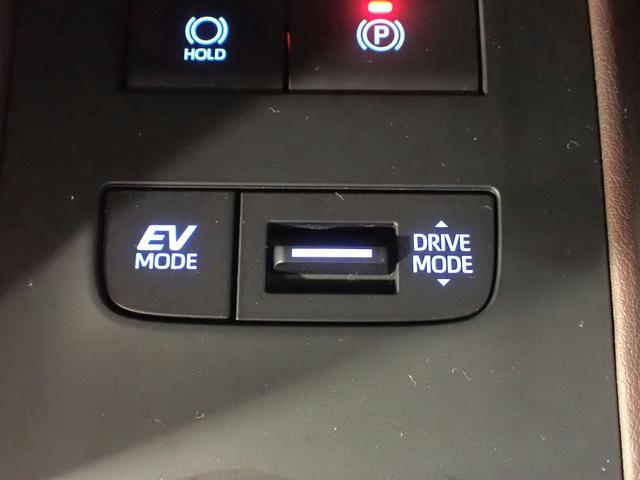 ハリアーハイブリッド Ｚ　レザーパッケージ　純正メモリーナビ　フルセグＴＶ　ブルートゥース　スマホ連携　ＪＢＬサウンド　全方位モニター　ＥＴＣ２．０　黒レザーシート　シートヒーター＆ベンチレーター　ＬＥＤオートライト　禁煙車　スマートキー（15枚目）