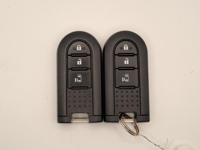 トール X SAII 社外メモリーナビ CD&DVD再生 ブルートゥース バックカメラ ETC車載器 助手席側電動スライドドア スマートアシストII ステアリングスイッチ アイドリングストップ オートライト スマートキー(8枚目)