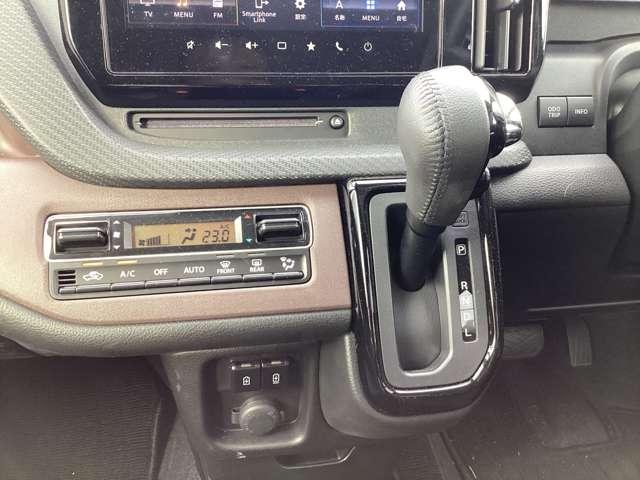 デリカD:2 カスタムハイブリッドMV全方位カメラ付ナビパッケージ 純正ナビ 地デジTV 全方位カメラ フルセグテレビ 両側自動ドア LED DVD パーキングセンサー スマートキー メモリーナビ シートヒーター アイドリングストップ ASC キーレス バックカメラ(14枚目)