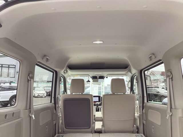 タウンボックス Ｇスペシャル　メモリーナビ・フルセグＴＶ・オートステップ　スマ－トキ－　デュアルカメラブレーキ　アルミ　イモビ　ＥＳＣ　ＥＴＣ車載器　両側パワースライドドア　ＡＢＳ　キーフリー　パワーウィンドウ　ターボ　ＤＶＤ（8枚目）