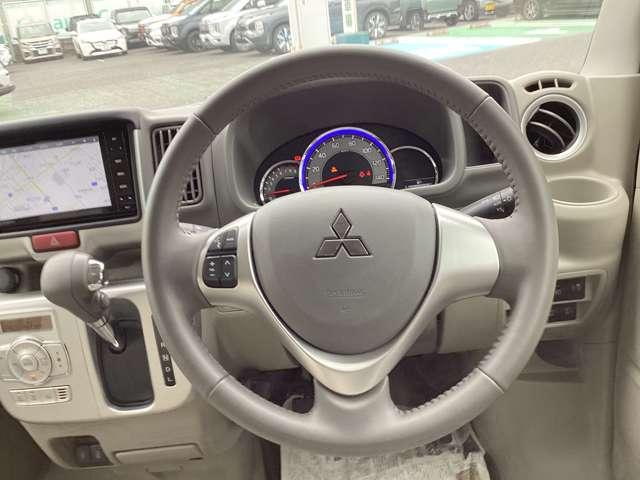 タウンボックス Ｇスペシャル　メモリーナビ・フルセグＴＶ・オートステップ　スマ－トキ－　デュアルカメラブレーキ　アルミ　イモビ　ＥＳＣ　ＥＴＣ車載器　両側パワースライドドア　ＡＢＳ　キーフリー　パワーウィンドウ　ターボ　ＤＶＤ（12枚目）