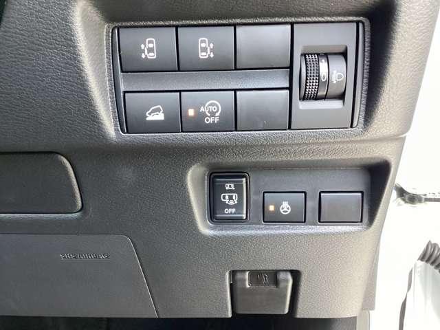 デリカミニ Ｔ　プレミアム　リミテッドエディション　９型ナビ・フルセグＴＶ・全周囲カメラ　（12枚目）