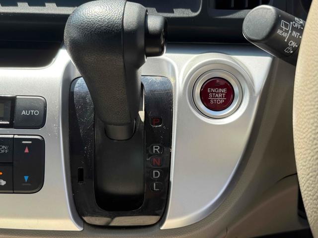 Ｎ－ＷＧＮ Ｇ　バックカメラ　ナビ　ＴＶ　スマートキー　アイドリングストップ　電動格納ミラー　ベンチシート　ＣＶＴ　盗難防止システム　ＡＢＳ　ＥＳＣ　ＣＤ　ＤＶＤ再生　ＵＳＢ　ミュージックプレイヤー接続可（9枚目）