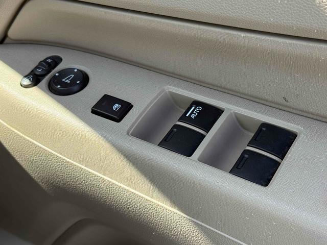 Ｎ－ＷＧＮ Ｇ　バックカメラ　ナビ　ＴＶ　スマートキー　アイドリングストップ　電動格納ミラー　ベンチシート　ＣＶＴ　盗難防止システム　ＡＢＳ　ＥＳＣ　ＣＤ　ＤＶＤ再生　ＵＳＢ　ミュージックプレイヤー接続可（12枚目）