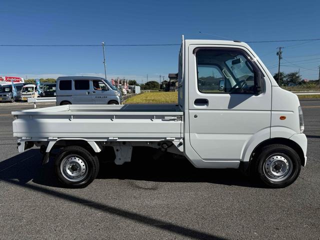 スクラムトラック ＫＣスペシャル　三方開　ＡＴ　エアコン　パワーステアリング　運転席エアバッグ　助手席エアバッグ（8枚目）