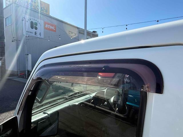 スクラムトラック ＫＣスペシャル　三方開　ＡＴ　エアコン　パワーステアリング　運転席エアバッグ　助手席エアバッグ（23枚目）