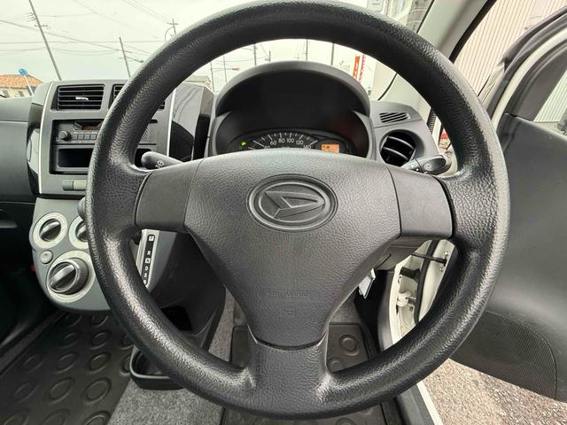 ミラ ＴＸ　キーレスエントリー　ＣＶＴ　盗難防止システム　ＡＢＳ　衝突安全ボディ　エアコン　パワーステアリング（6枚目）