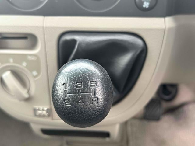 スクラム バスター　軽バン　ＭＴ　ナビ　ＴＶ　両側スライドドア　キーレスエントリー　電動格納ミラー　盗難防止システム　アルミホイール　ＡＢＳ　エアコン　パワーウィンドウ（9枚目）
