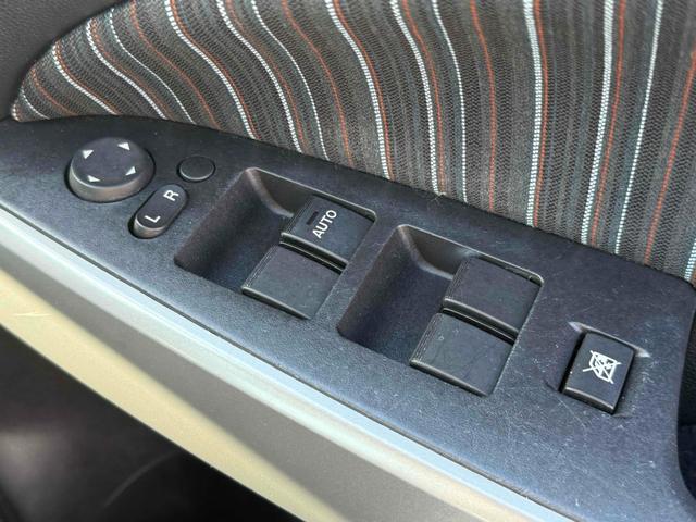 デミオ 13C ETC ナビ TV キーレスエントリー AT 衝突安全ボディ ABS CD エアコン パワーステアリング パワーウィンドウ(7枚目)