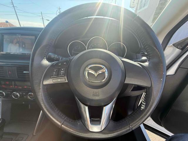 CX-5 XD ETC バックカメラ ナビ TV オートライト アルミホイール スマートキー アイドリングストップ 電動格納ミラー AT 盗難防止システム 衝突安全ボディ CD USB ミュージックプレイヤー接続可(4枚目)
