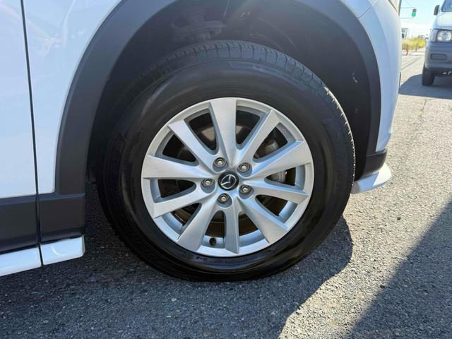 CX-5 XD ETC バックカメラ ナビ TV オートライト アルミホイール スマートキー アイドリングストップ 電動格納ミラー AT 盗難防止システム 衝突安全ボディ CD USB ミュージックプレイヤー接続可(22枚目)