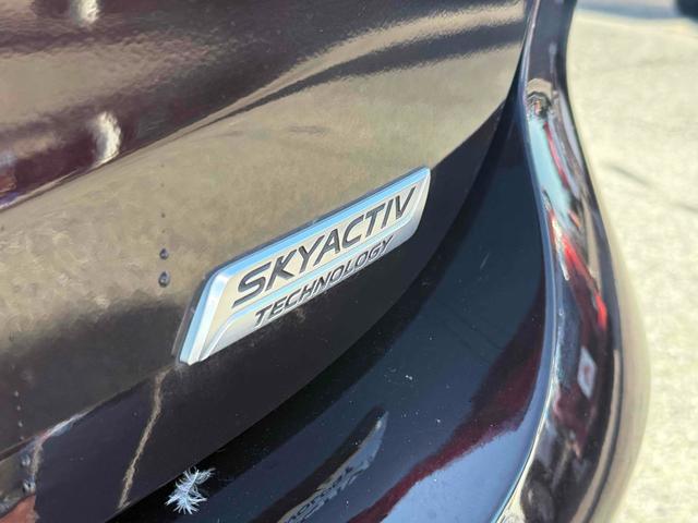 プレマシー 20C-スカイアクティブ ETC バックカメラ ナビ TV 両側スライド・片側電動 オートライト キーレスエントリー アイドリングストップ 3列シート AT DVD再生 Bluetooth 盗難防止システム 衝突安全ボディ(25枚目)