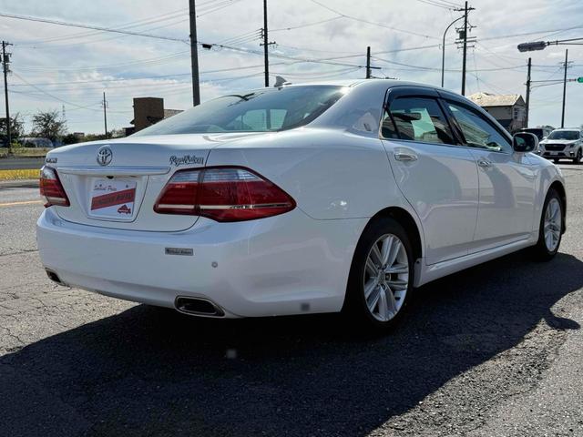 クラウン ロイヤルサルーン ETC クリアランスソナー オートクルーズコントロール バックカメラ ナビ TV アルミホイール HID AT シートヒーター スマートキー 電動格納ミラー 盗難防止システム パワーシート CD(19枚目)