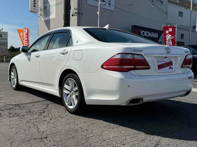 クラウン ロイヤルサルーン ETC クリアランスソナー オートクルーズコントロール バックカメラ ナビ TV アルミホイール HID AT シートヒーター スマートキー 電動格納ミラー 盗難防止システム パワーシート CD(20枚目)