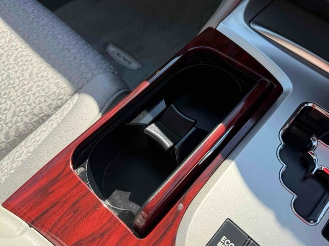 クラウン ロイヤルサルーン ETC クリアランスソナー オートクルーズコントロール バックカメラ ナビ TV アルミホイール HID AT シートヒーター スマートキー 電動格納ミラー 盗難防止システム パワーシート CD(47枚目)