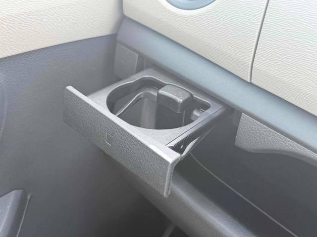 ワゴンR FX キーレスエントリー アイドリングストップ 電動格納ミラー ベンチシート CVT 盗難防止システム ABS CD ミュージックプレイヤー接続可 衝突安全ボディ エアコン パワーステアリング(33枚目)